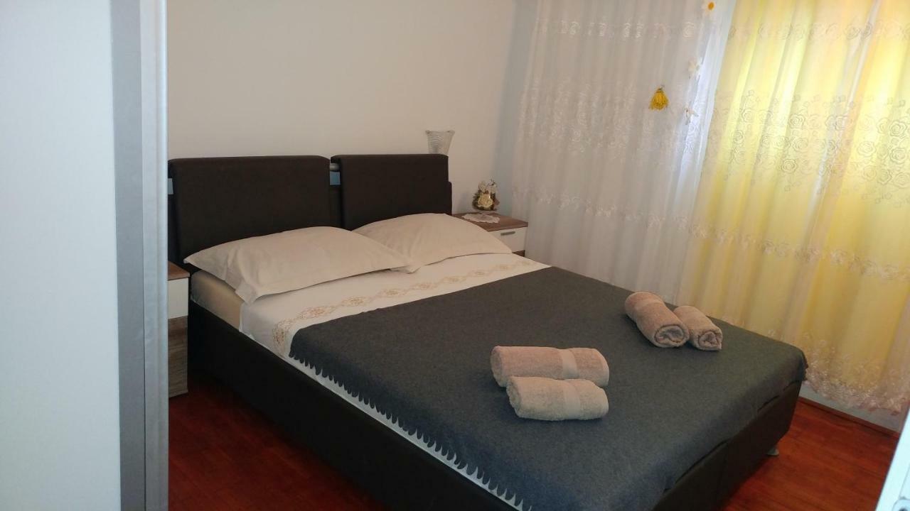 Apartment Stanisic Kneza Exterior photo